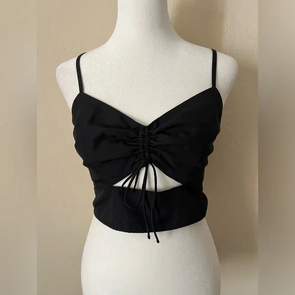 Abercrombie and fitch cutout top - Picture 2 of 5